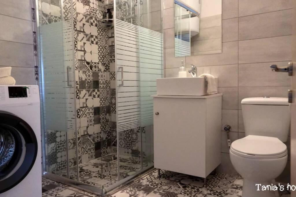 דירות Néa Péramos Tania'S House Nikis 75, 64007 Peramos מראה חיצוני תמונה